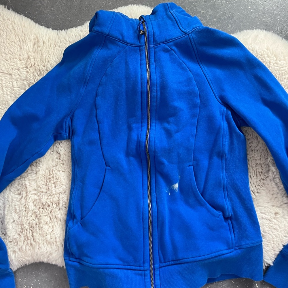 Lululemon Scuba (FLAW)